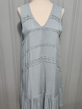 Sleeveless Light Blue V-Neck Lace-Trim Dress